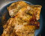 Hình bước làm 3 của món Nạc heo giòn ướp ngũ vị hương luộc cạn